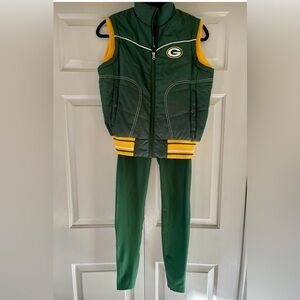 NFL Green Bay Packers Woman’s Team Vest and Leggings Size Small
